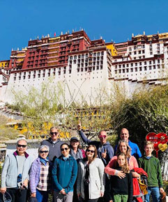  4 Tage Lhasa-Stadt-Landmarken-Tour für Senioren